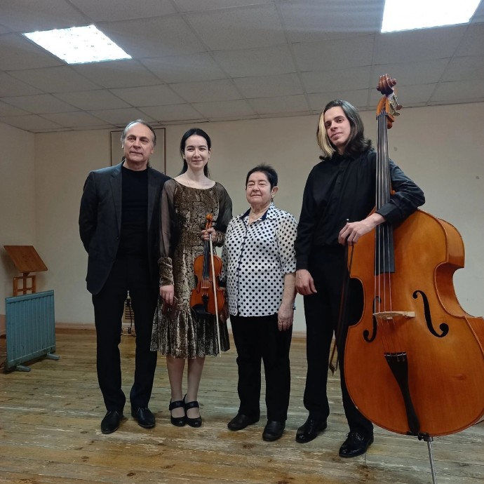 Встречи с выпускниками 1 Встречи с выпускниками 1