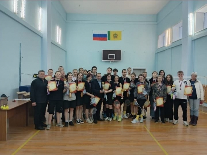 Турнир по бадминтону 2 Турнир по бадминтону 2