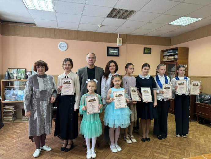III Областной конкурс инструментального исполнительства "Играем классику". 2 III Областной конкурс инструментального исполнительства "Играем классику". 2