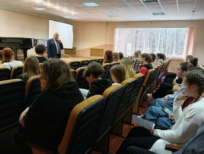 Встреча с ветераном ВС России Ю.А. Прошкиным Встреча с ветераном ВС России Ю.А. Прошкиным