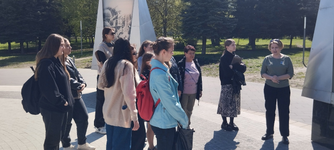 Экскурсия к мемориальному комплексу 1
